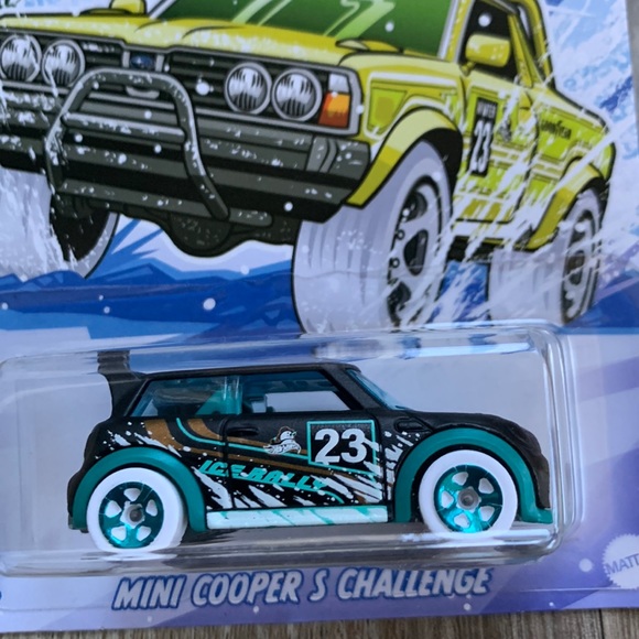 Hot wheels Car Mini Cooper S Challenge 2/5 Hotwheels New HW Winter 2023 - Picture 2 of 6